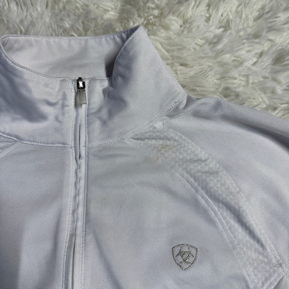 Women’s Small White Ariat Long Sleeve Horseback Riding Sunshirt. Light staining. - Picture 4 of 6